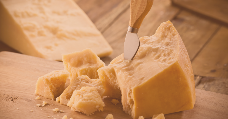 Parmesan et bébé : fromage interdit ou autorisé ?